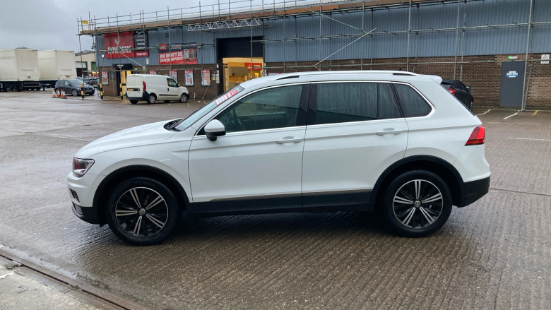 Volkswagen Tiguan 2.0 TDi 150 SE 5dr Diesel Estate